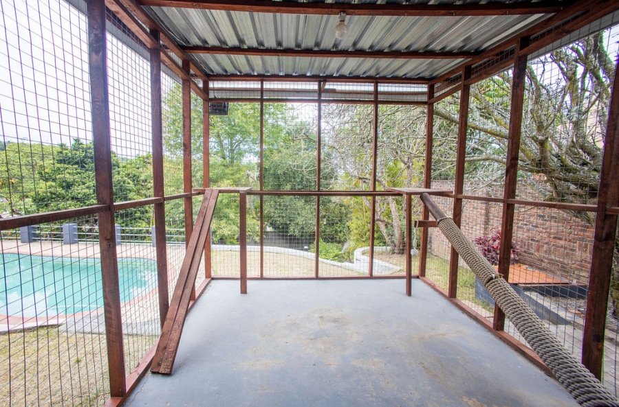 4 Bedroom Property for Sale in Nahoon Valley Park Eastern Cape